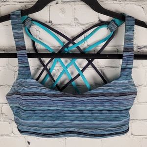 LULULEMON | Free To Be strappy performance bra